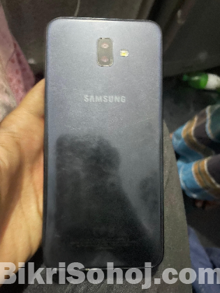 Samsung J6+